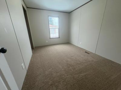 Photo 5 of 8 of home located at 20582 Kingston Dr Clinton Township, MI 48036