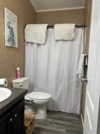 2014 Southern Energy Homes 45YES18602AH15 Mobile Home