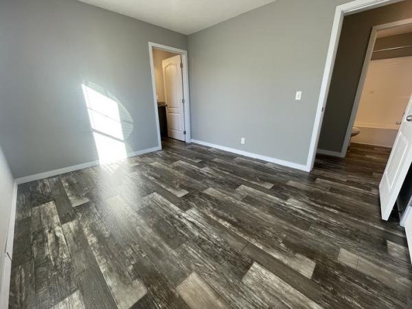 2021 Clayton - Middlebury Mobile Home