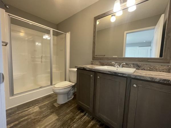 2021 Clayton - Middlebury Mobile Home