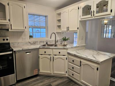 Photo 5 of 16 of home located at 2400 E Baseline Avenue, #59 Apache Junction, AZ 85119