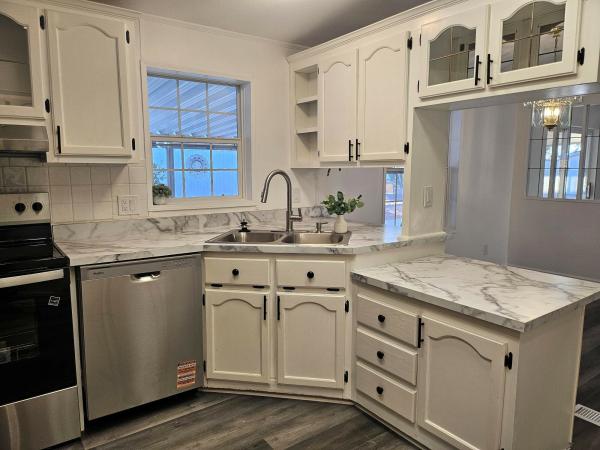 1995 Champion 2295170T2987A/B Mobile Home