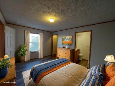 Photo 2 of 15 of home located at 57 Casting Road Springfield, IL 62707