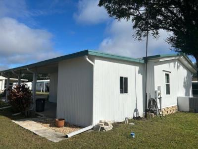 Photo 4 of 20 of home located at 155 Jasmine Drive Fruitland Park, FL 34731