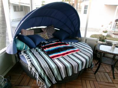 Photo 5 of 8 of home located at 2701 34th St N. Lot 335 Saint Petersburg, FL 33713