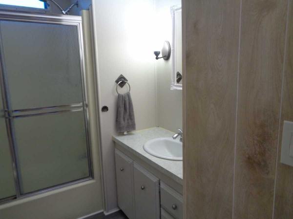 1980 TWIN Manufactured Home