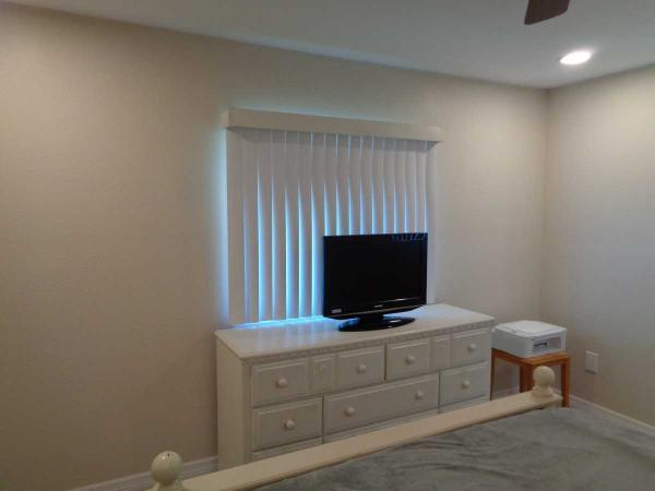 1980 TWIN Manufactured Home