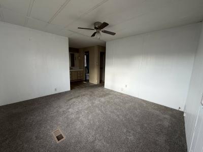 Photo 5 of 32 of home located at 413 Cobalt Ave Lakeland, FL 33815