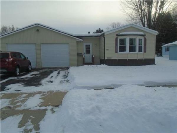 Photo 1 of 2 of home located at 941 Maple Street Lomira, WI 54937