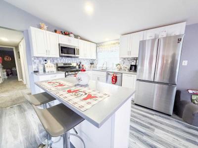 Photo 3 of 18 of home located at 68 Patricia Lane Mount Laurel, NJ 08054