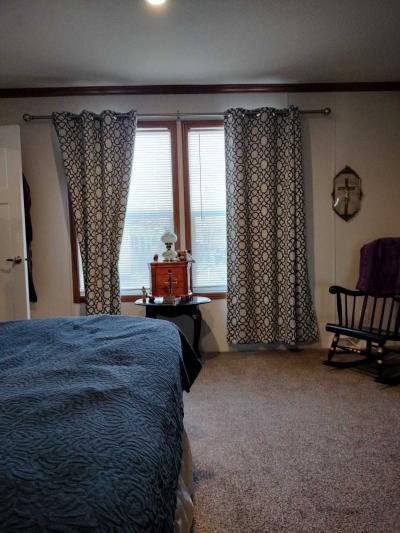 Photo 2 of 12 of home located at 1213 96th Ave Blaine, MN 55434