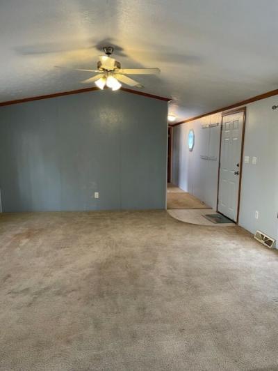 Photo 3 of 12 of home located at 28057 Charlemagne #29 Romulus, MI 48174