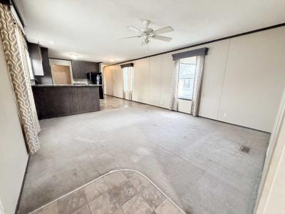 Photo 3 of 8 of home located at 534 E 37th Ave #193 Hobart, IN 46342