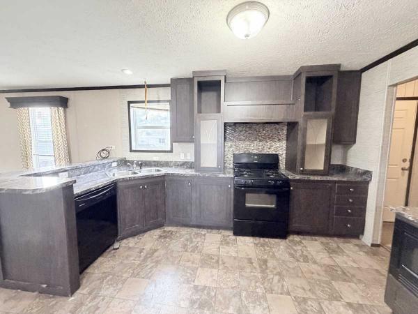 2018 Clayton Manufactured Home