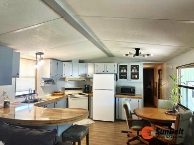 Photo 4 of 24 of home located at 1026 Lakeshore Drive Wildwood, FL 34785