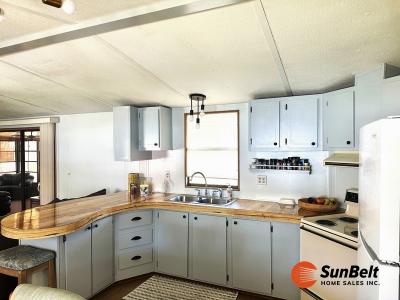 Photo 5 of 24 of home located at 1026 Lakeshore Drive Wildwood, FL 34785