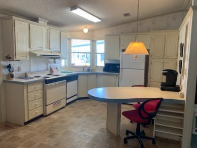 Photo 5 of 20 of home located at 1701 W Commerce Ave Lot 141 Haines City, FL 33844