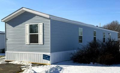 Mobile Home at 683 Coachmen Rd. Mansfield, OH 44905