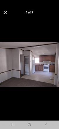 1995 Highland  HI4114 AB  	  Manufactured Home