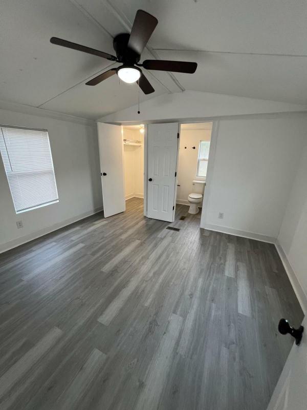 1986 Manufactured Home