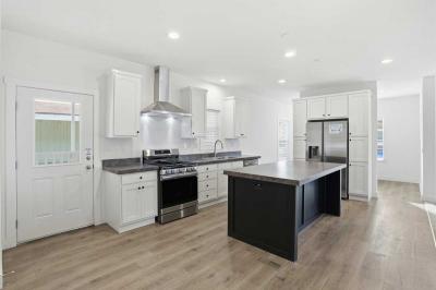 Photo 3 of 8 of home located at 2150 Oakland Rd #595 San Jose, CA 95131