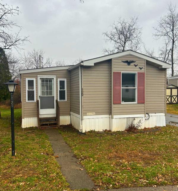 Photo 2 of 1 of home located at 129 Rolling Park Drive North Massillon, OH 44647