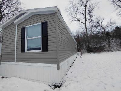 Photo 3 of 11 of home located at 301 Mantle Ave #252Kc Jackson, MI 49202