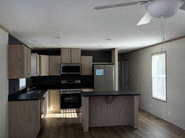 2025  Mobile Home For Sale