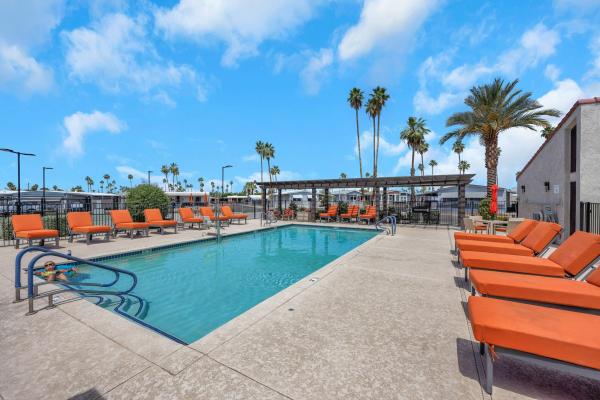 1990 Palm Harbor Manufactured Home