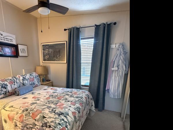 1994 Homes of Merit N/A Mobile Home