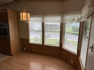 Photo 4 of 18 of home located at 1332 Calle Bonita Dr. Port Orange, FL 32129