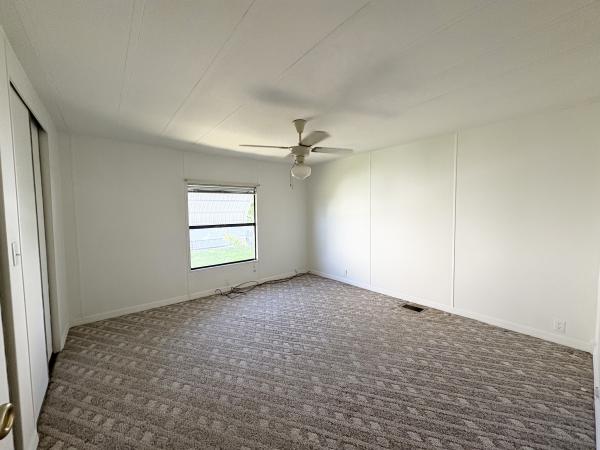 1984 TWIN Mobile Home For Sale