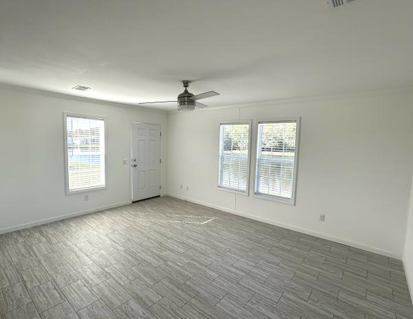 2026 Champion SIG4482D (Decator) Mobile Home