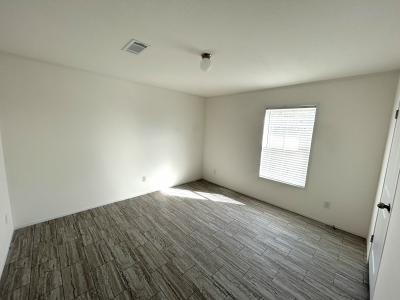 Photo 4 of 8 of home located at 3000 Us Hwy 17/92 W Lot #550 Haines City, FL 33844