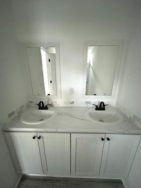 2025 Skyline LE B525-AA Mobile Home