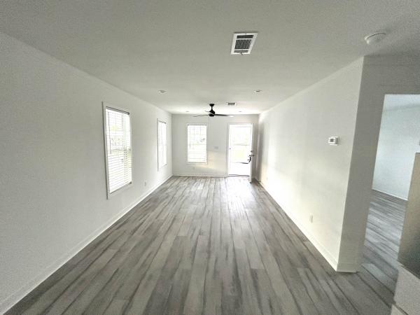 2025 Skyline LE B525-AA Mobile Home