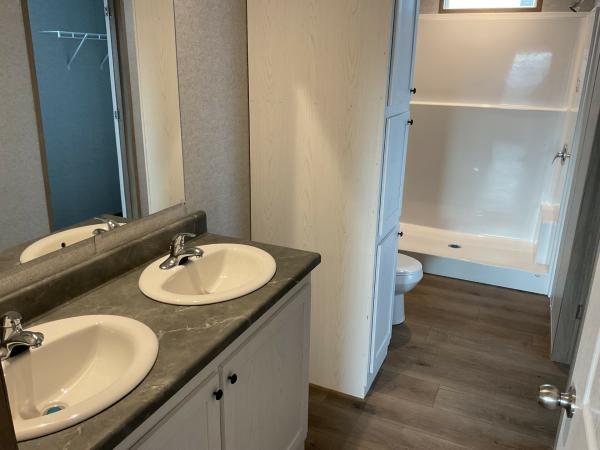 2025 Champion CHPR-3260H42P03 Mobile Home