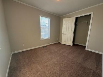 Photo 3 of 8 of home located at 4023 Porters Mill Fort Wayne, IN 46818