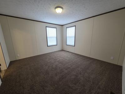 Photo 5 of 10 of home located at 829 Daria Drive Flint, MI 48506