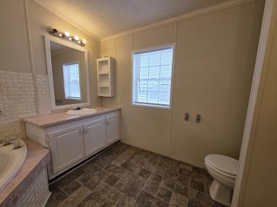 Photo 2 of 14 of home located at 308 Black Oak Court Flint, MI 48506