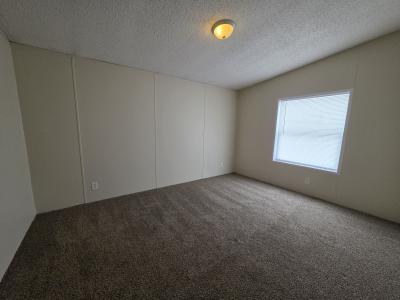 Photo 4 of 14 of home located at 308 Black Oak Court Flint, MI 48506