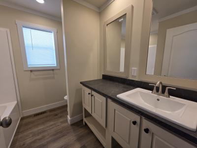 Photo 3 of 11 of home located at 868 Julianna Drive Flint, MI 48506