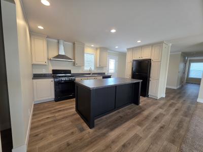 Photo 5 of 11 of home located at 868 Julianna Drive Flint, MI 48506