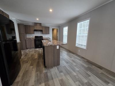 Photo 4 of 10 of home located at 398 Pin Oak Lane Flint, MI 48506