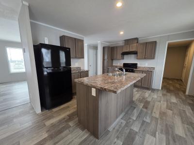 Photo 5 of 10 of home located at 398 Pin Oak Lane Flint, MI 48506