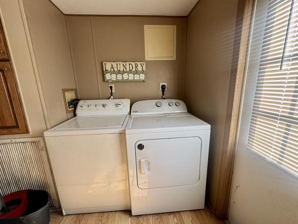 1988 OKSP 32620457A/BX Mobile Home