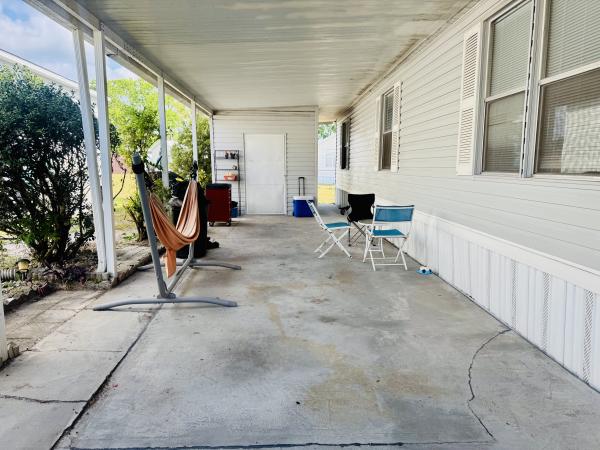 1988 OKSP 32620457A/BX Mobile Home