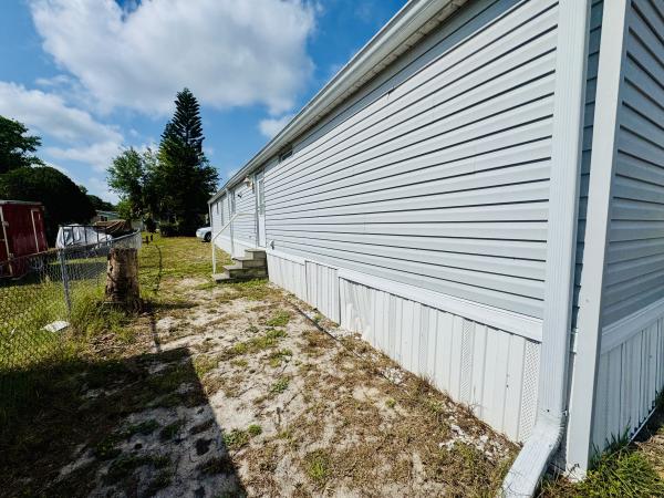 1988 OKSP 32620457A/BX Mobile Home