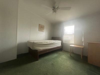 Photo 4 of 9 of home located at 609 St. Augustine Ave. Davenport, FL 33897