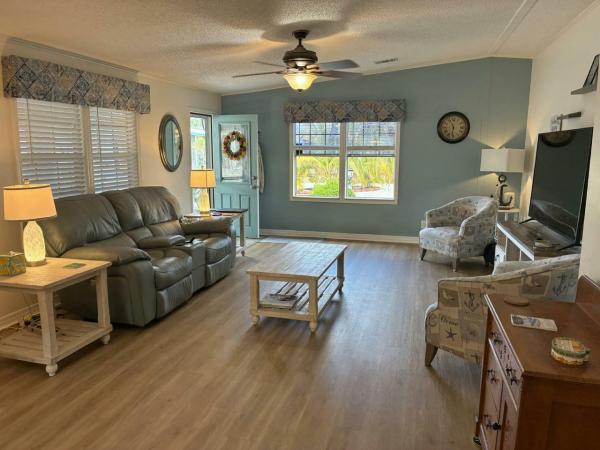 1993 SUNC HS Manufactured Home